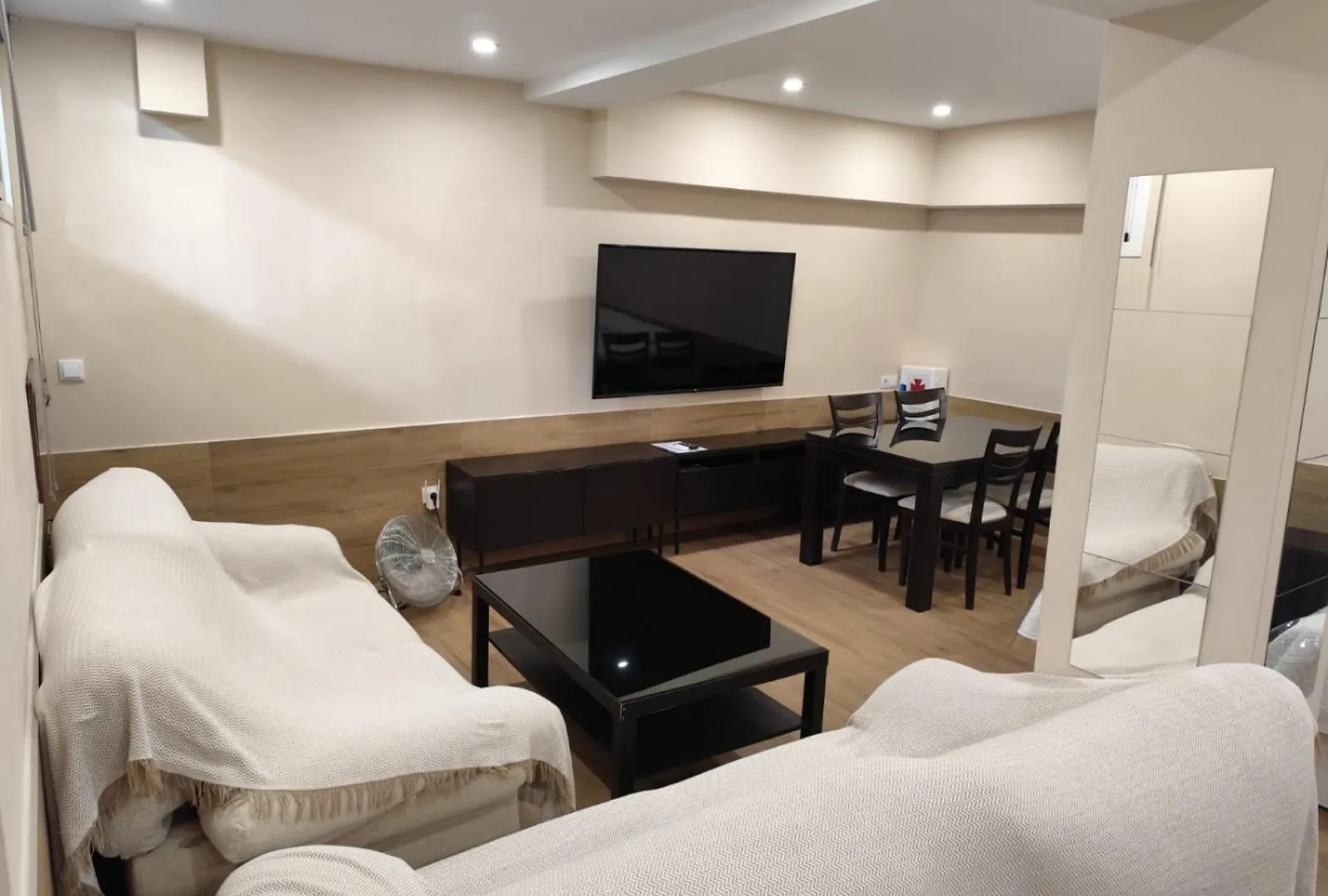 Montequinto apartamento 50m en Semisótano Dos Hermanas