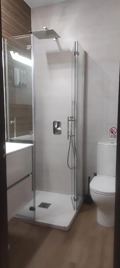 Montequinto Apartamento 50M En Semisotano Dos Hermanas