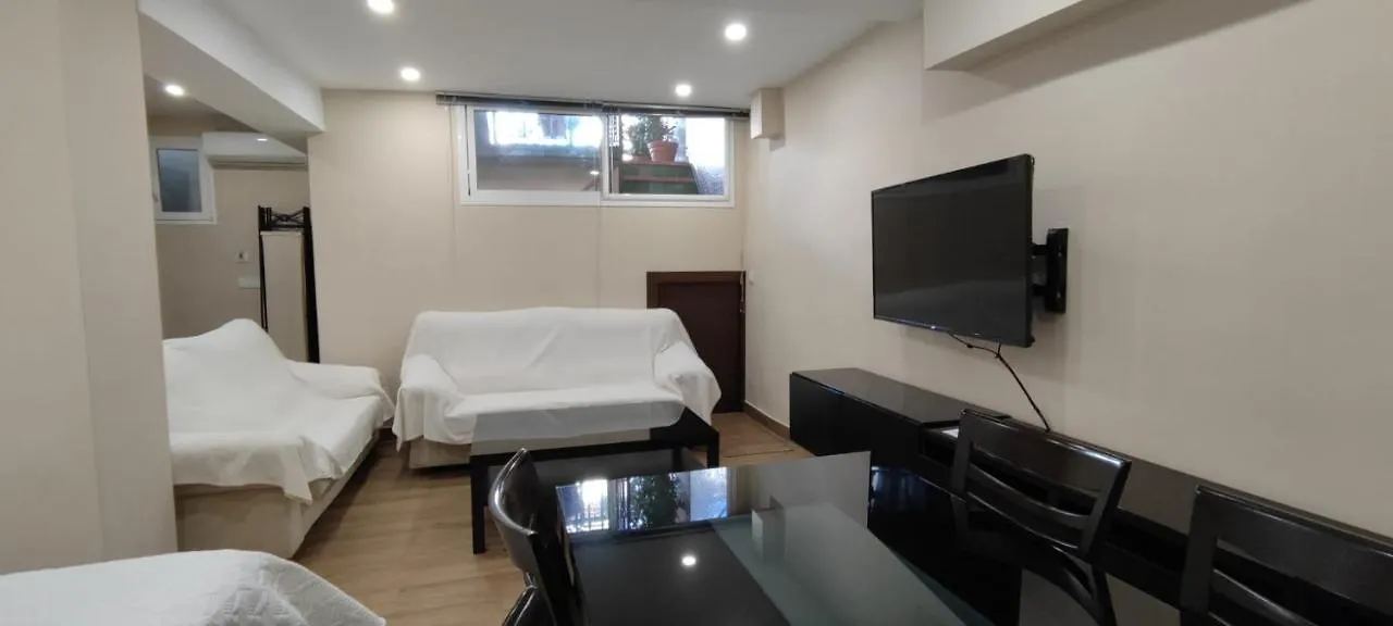 Montequinto Apartamento 50M En Semisotano Apartment Dos Hermanas 0*,